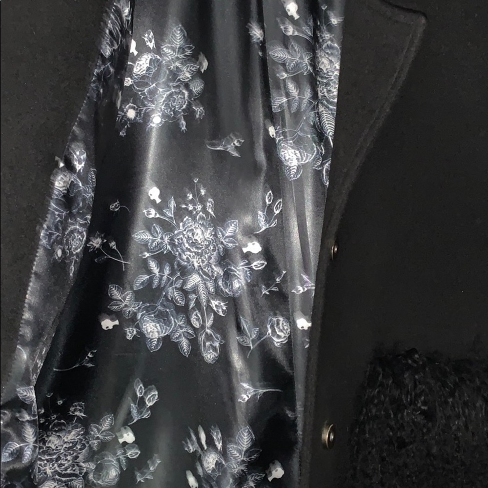 Bella Potemkina Wool-blend Black Coat with Fur - Picture 12 of 13